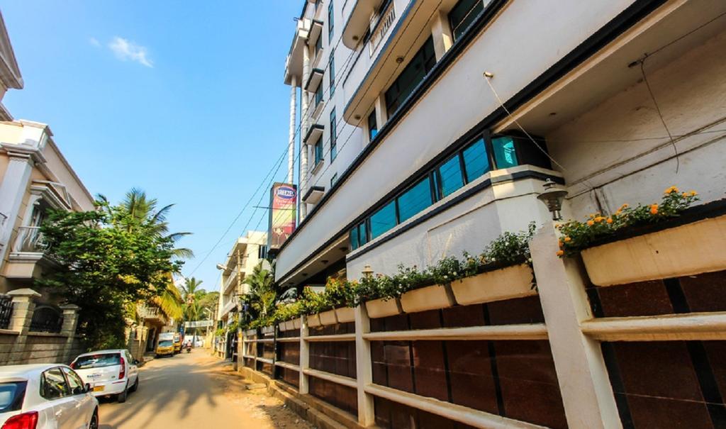 Hotel Pigeon International Bengaluru Kültér fotó