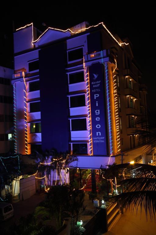 Hotel Pigeon International Bengaluru Kültér fotó