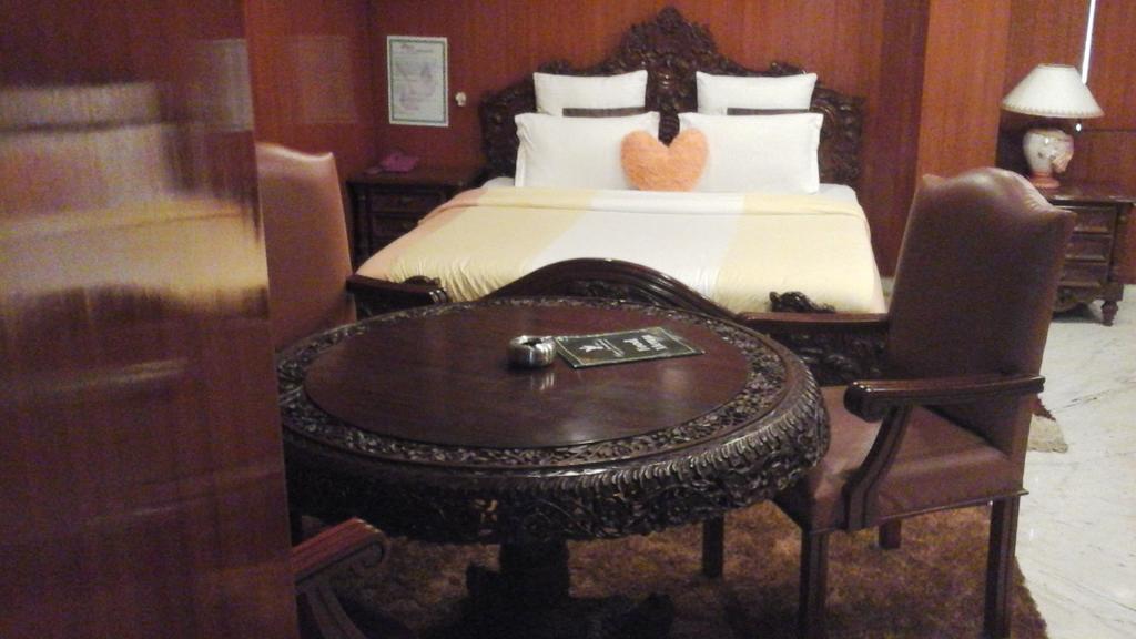 Hotel Pigeon International Bengaluru Kültér fotó